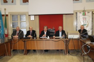 FER_conferenza_320x213