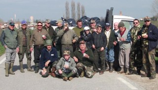 cacciatori rifiuti 320x182