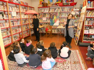 biblioteca_letture_320x240