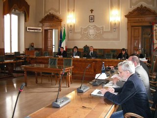 Consulta_Presidenti_320x240