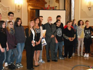 Premiazione_studenti_320x240