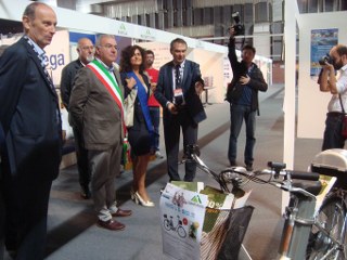 casafutura stand 320x240