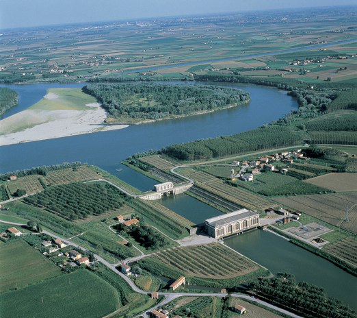 veduta_aerea_pilastresi_2-1
