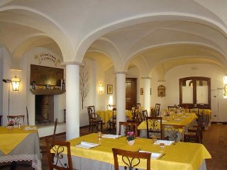 villa schiavi sala 320x240