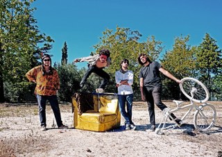 5 Maggio Flying Cages 320x226