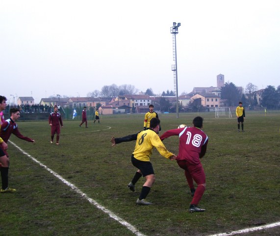 100 7957cinque 571x480